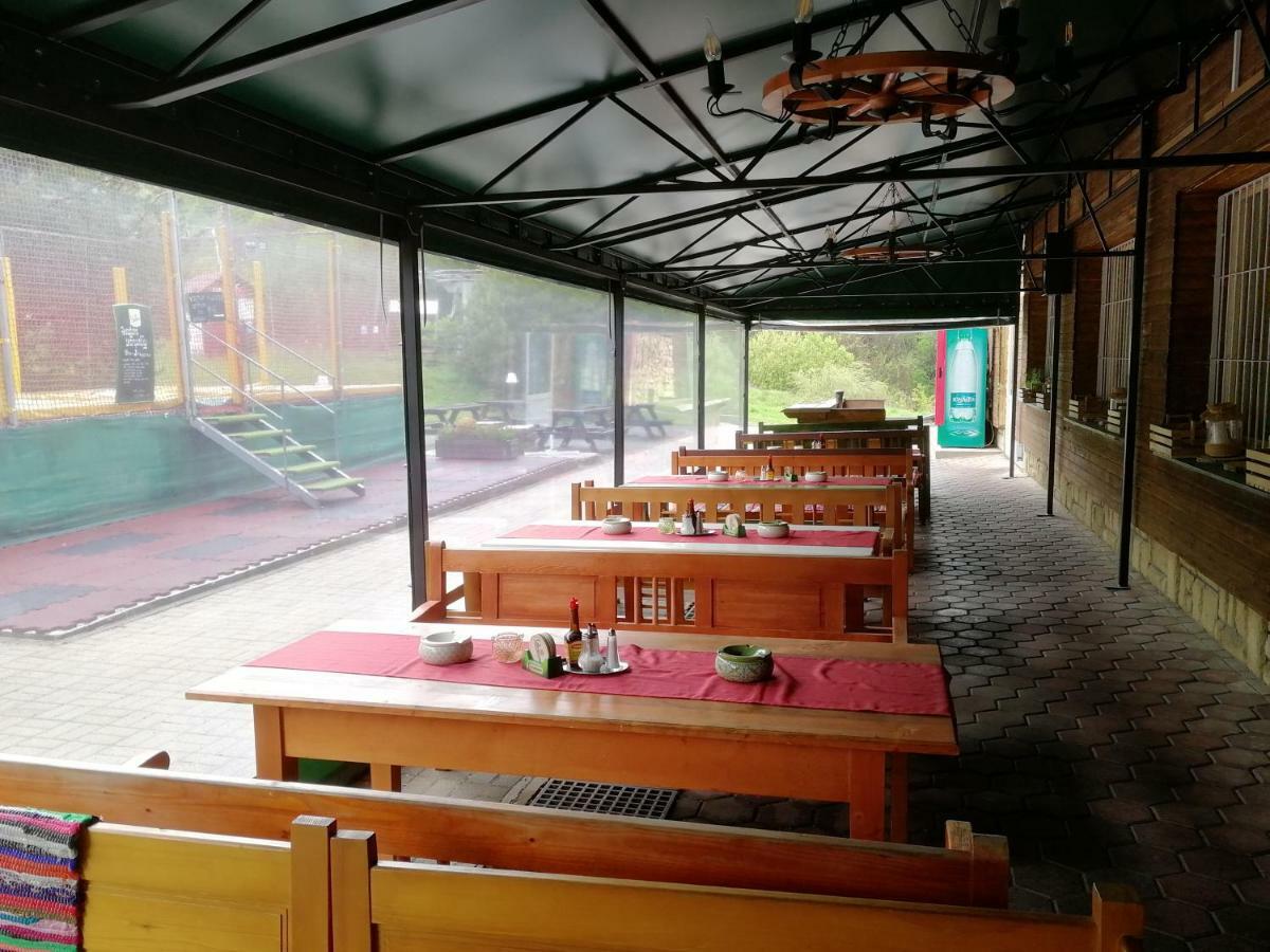 Penzion Zoo Pod Hresnou Kavecany ภายนอก รูปภาพ